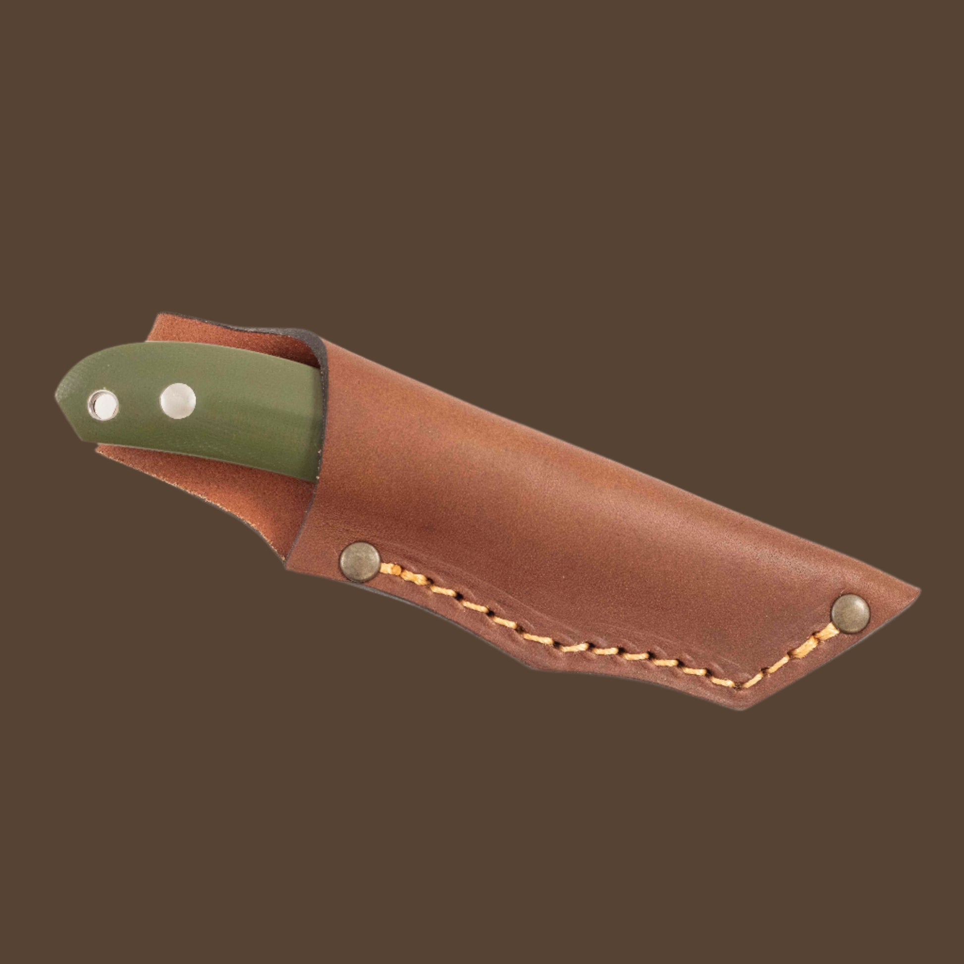 Casström Safari knife - olive green G10 handle, in a leather sheath