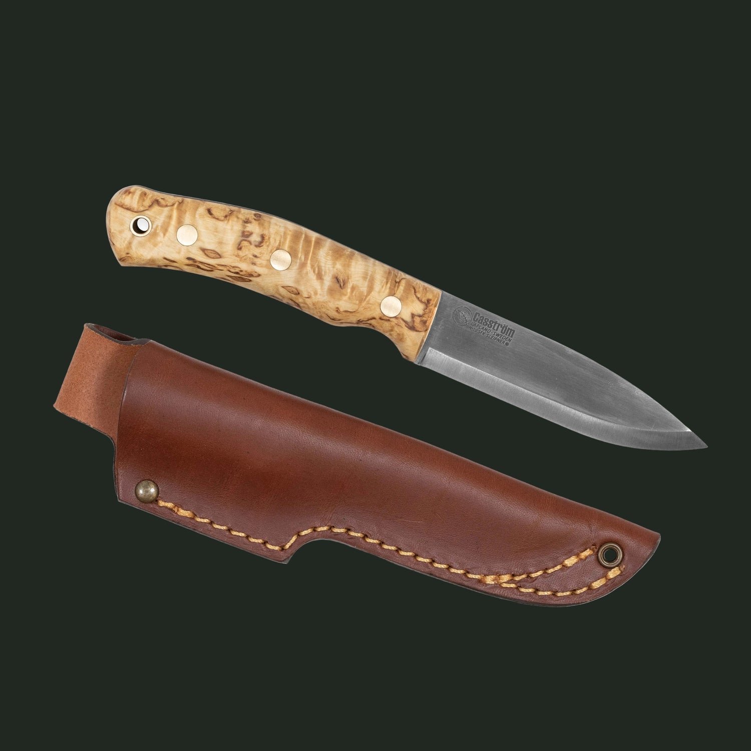 Casström No.10 SFK Knife with curly birch handle and leather sheath on a white background