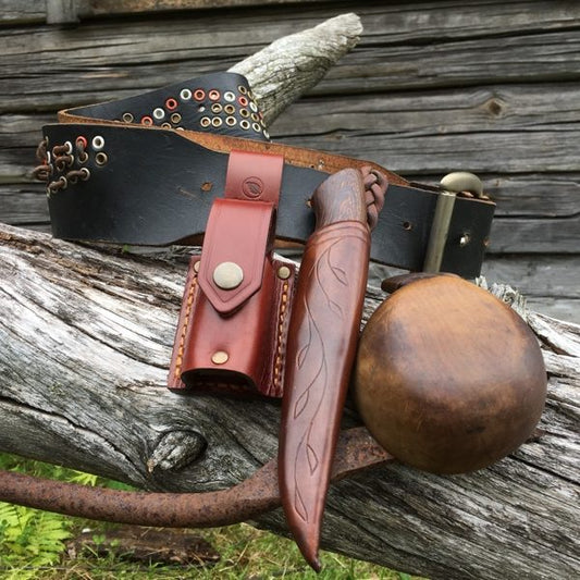 Exclusive Leather Bottle-Holder for Beck Oil