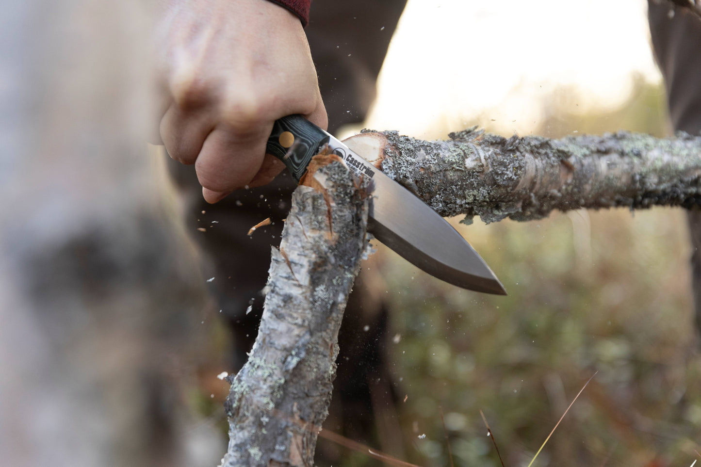 Casström No.10 Swedish Forest Knife cutting a branch