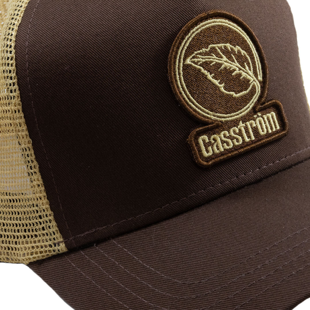Casström Lapland Trucker Cap with embroidered logo made from ecological cotton and recycled polyester.