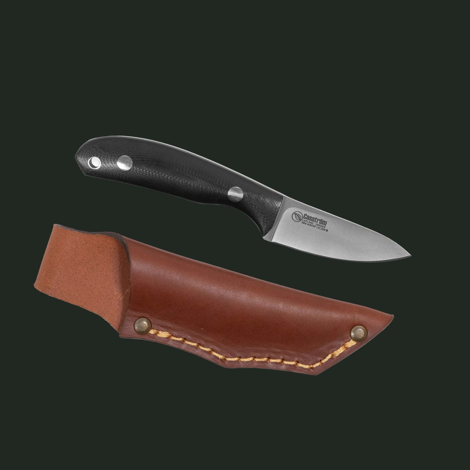 Casström Safari Mini-Hunter with black micarta handle and leather sheath
