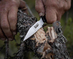 Casström Swedish Field Dresser knife carving wood