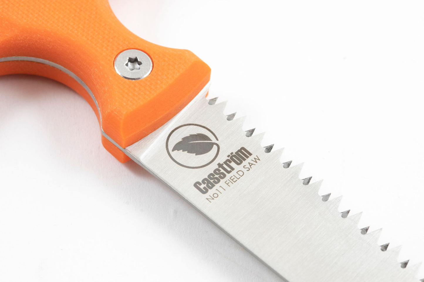 Close up of the Casstr;m No.11 Field Saw blade and sturdy fixing to the orange handle